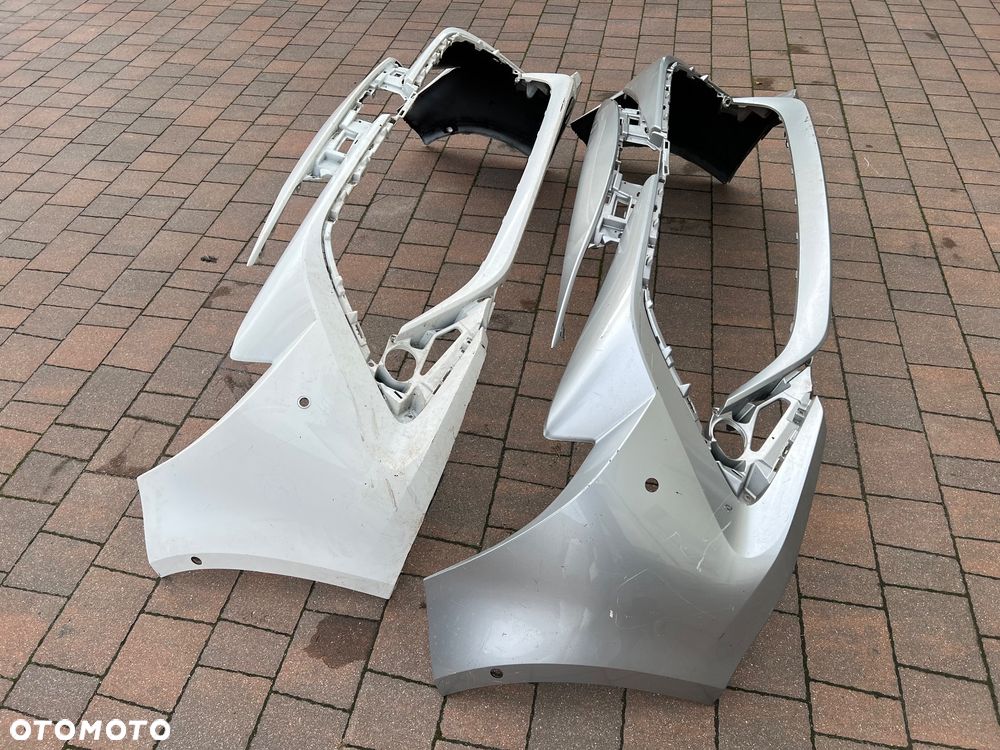 zderzak przód TOYOTA COROLLA E21 18- HB KOMBI - 2