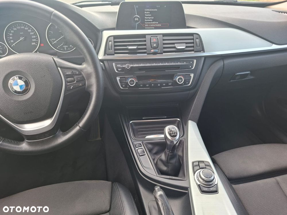 BMW Seria 3 318d Blue Performance Sport Line - 15