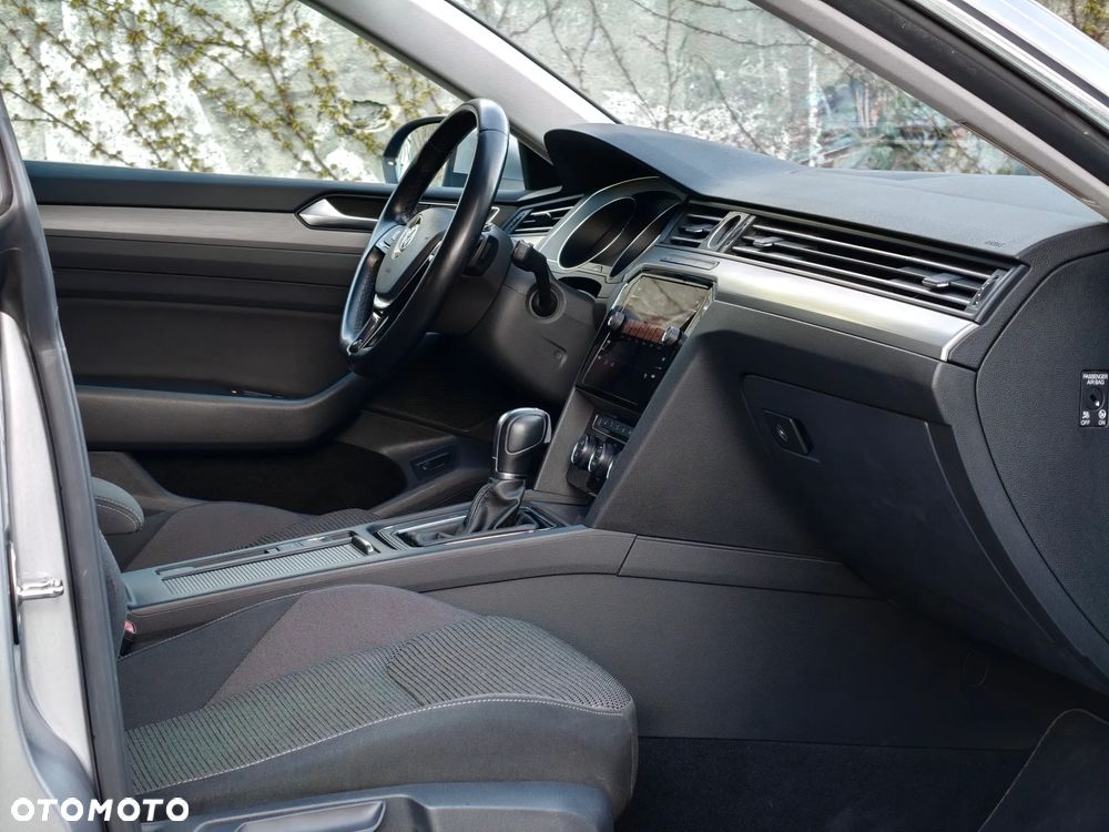 Volkswagen Arteon 1.5 TSI ACT Evo Essence DSG - 25