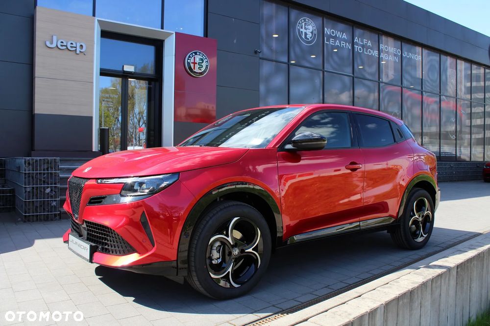 Alfa Romeo Junior 1.2 mHEV Ti Q4 eDCT - 2