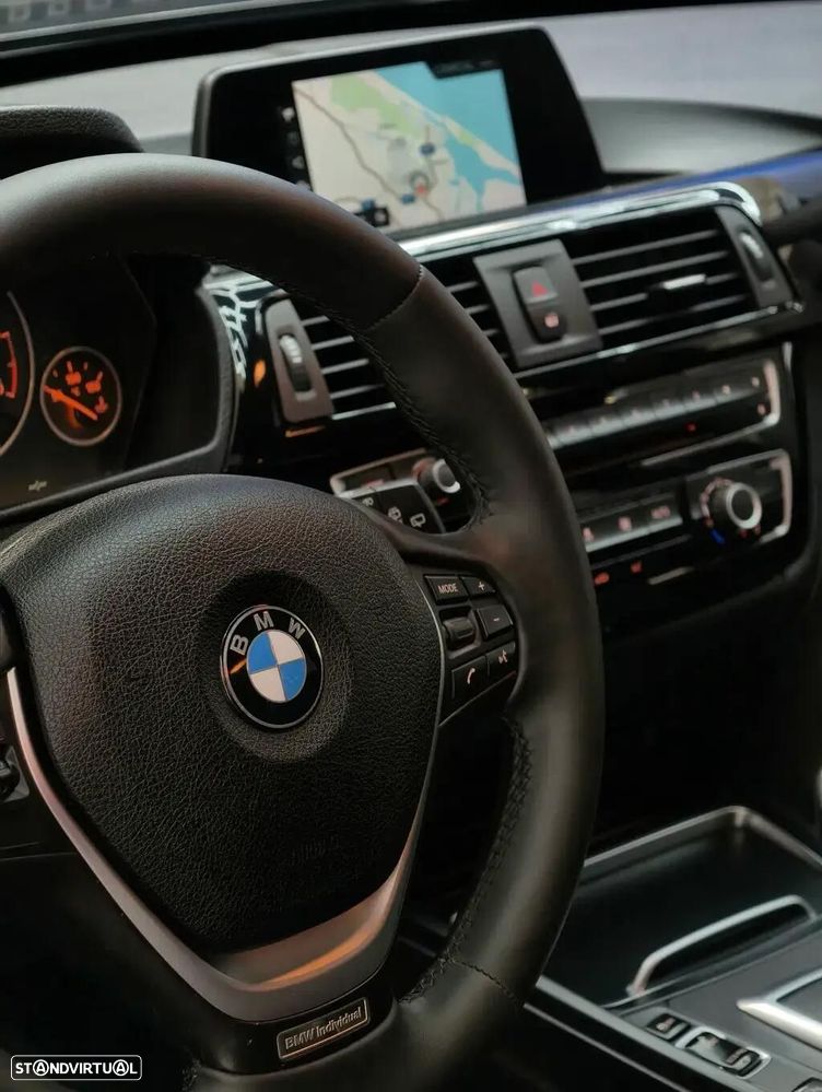 BMW 318 d Line Sport Auto - 34