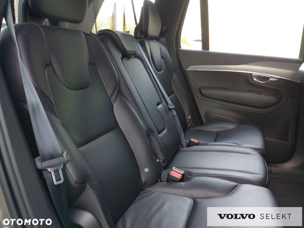 Volvo XC 90 - 24