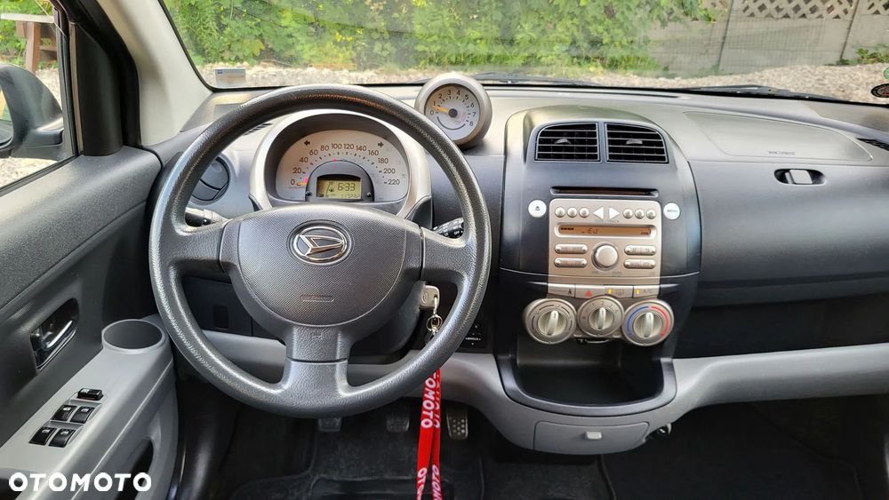 Daihatsu Sirion 1.3 - 15