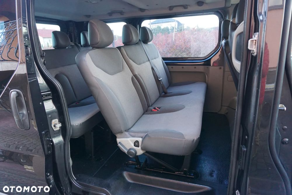 Renault Trafic 2.0 dCi 115 Grand Passenger Expression - 36