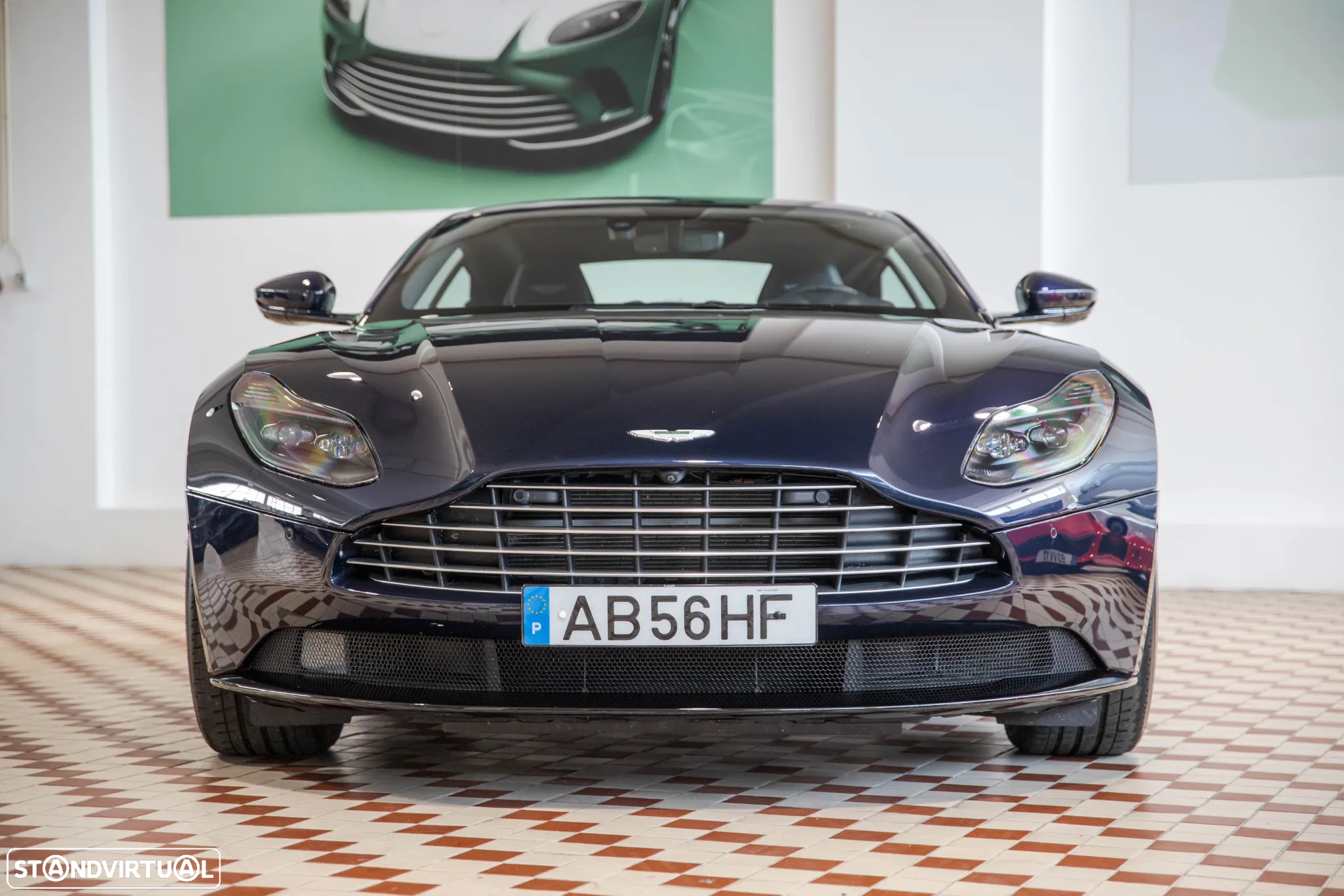 Aston Martin DB11 Coupé V8 Auto - 2