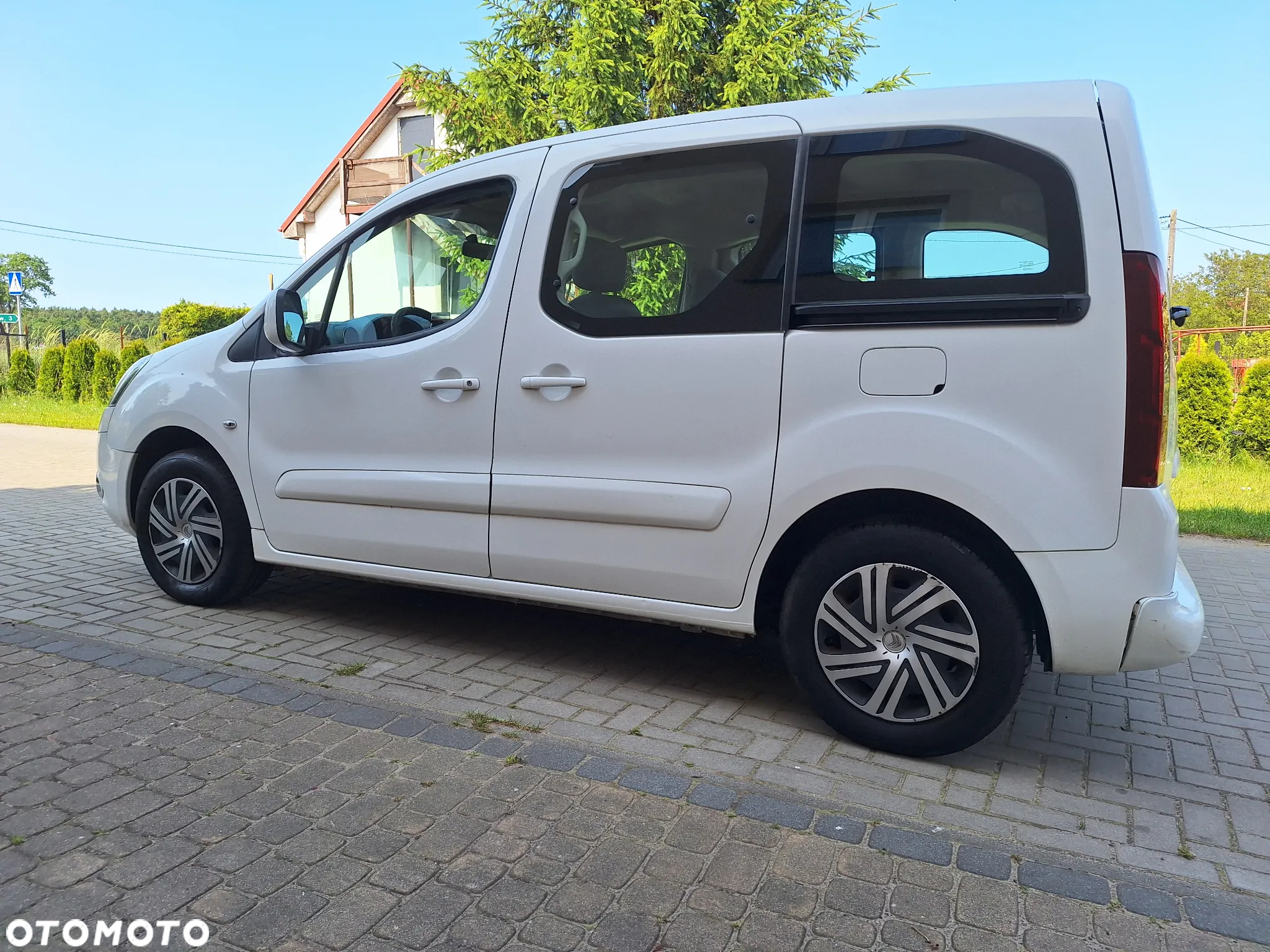 Citroën Berlingo Multispace VTi 95 SELECTION - 12