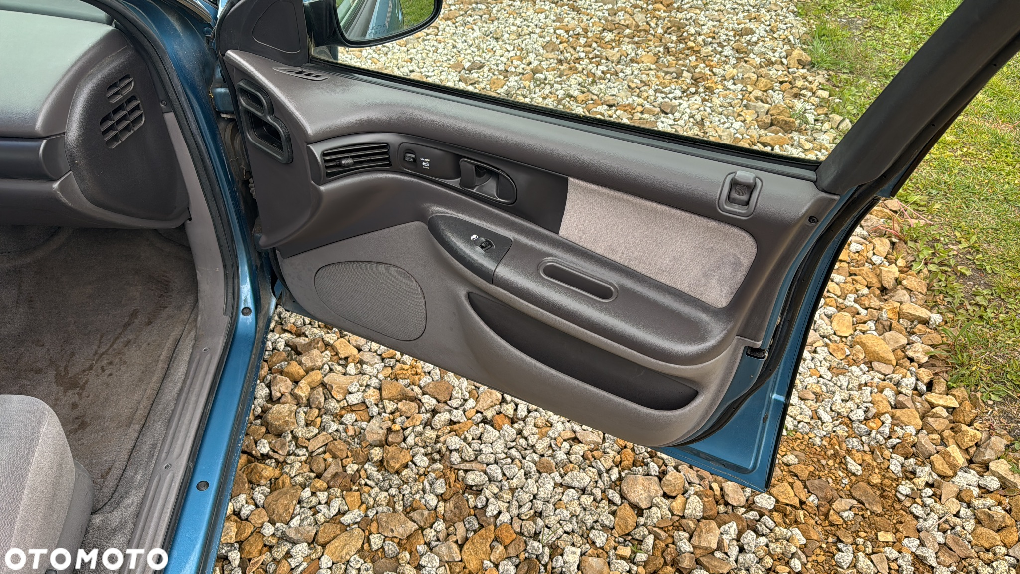 Dodge Intrepid 3.3 - 24