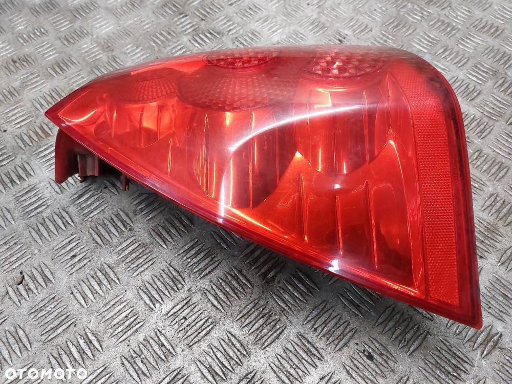 LAMPA LEWY TYŁ PEUGEOT 307 I KOMBI 9655768680 - 3