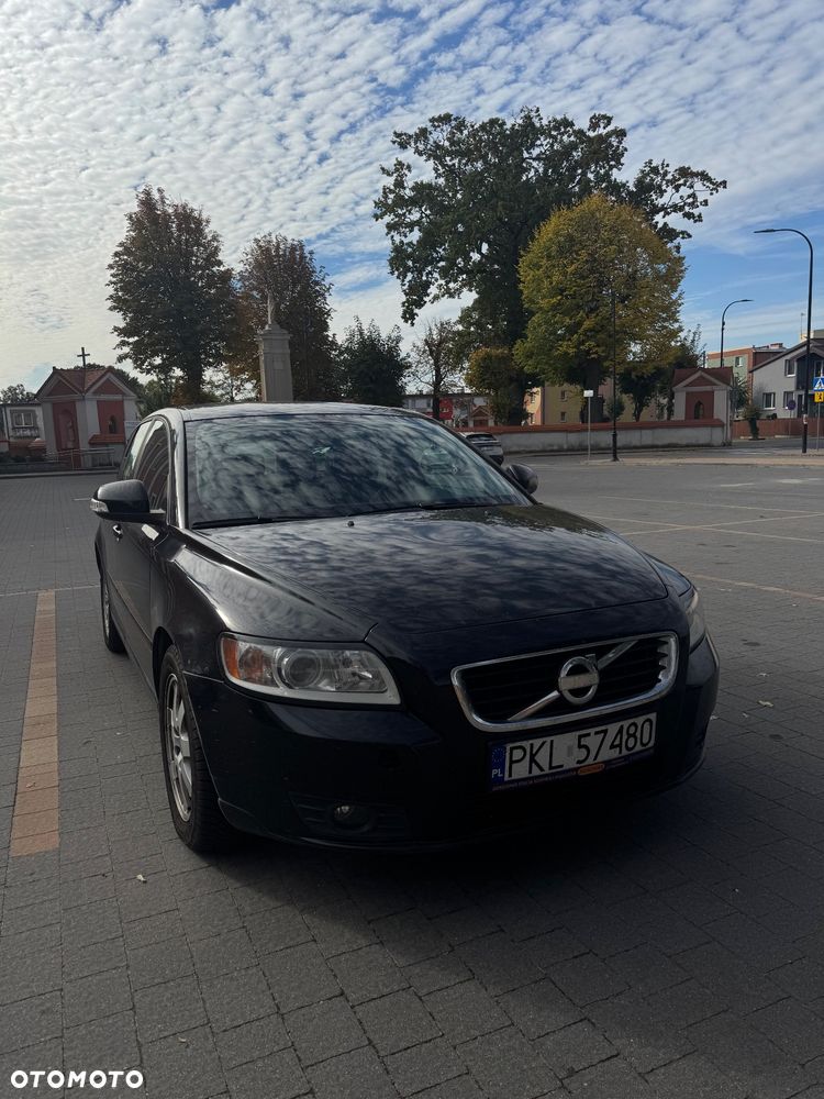 Volvo V50