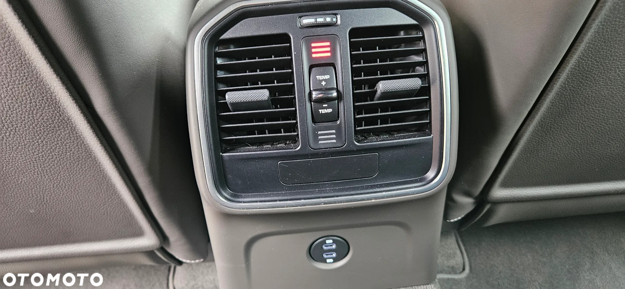 Porsche Macan Standard - 19