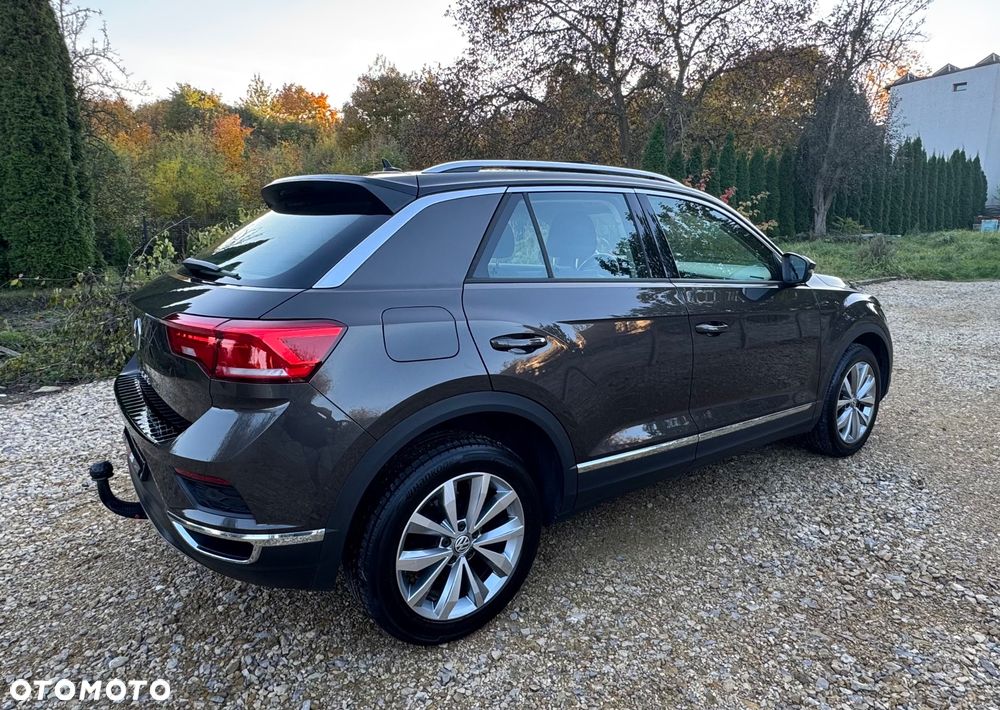 Volkswagen T-Roc - 11