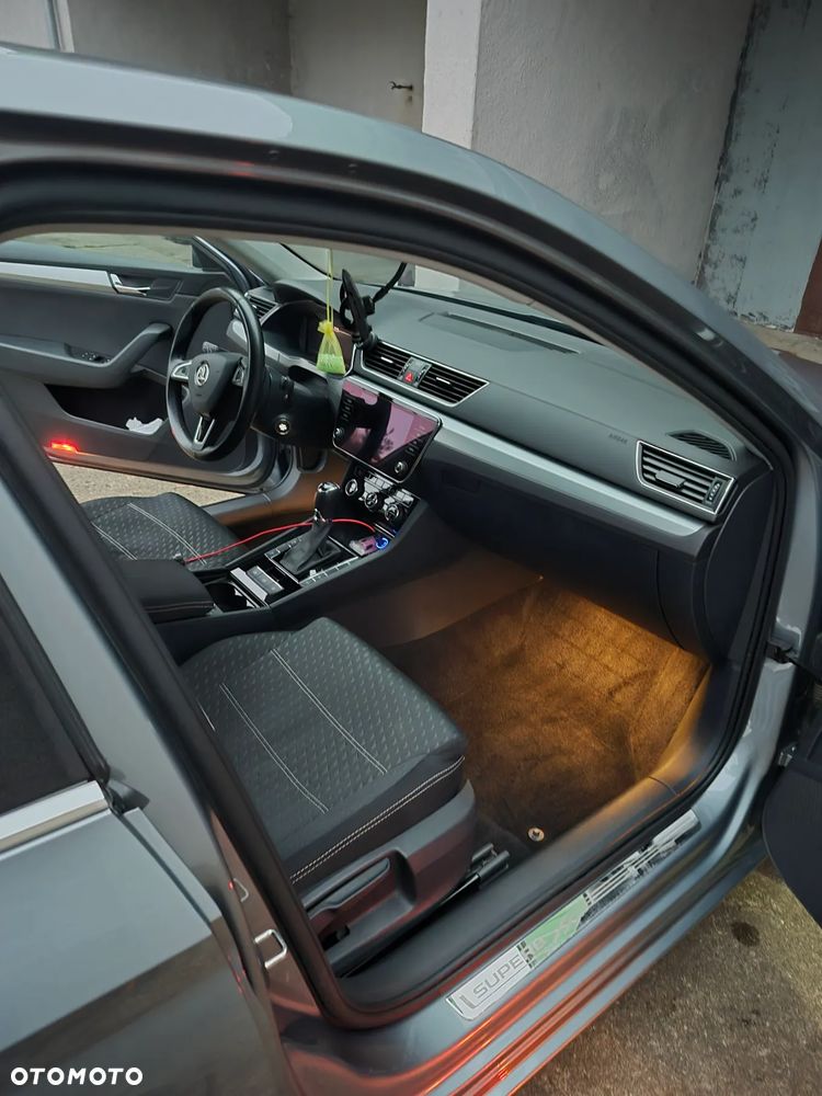 Skoda Superb 2.0 TDI Ambition DSG - 10