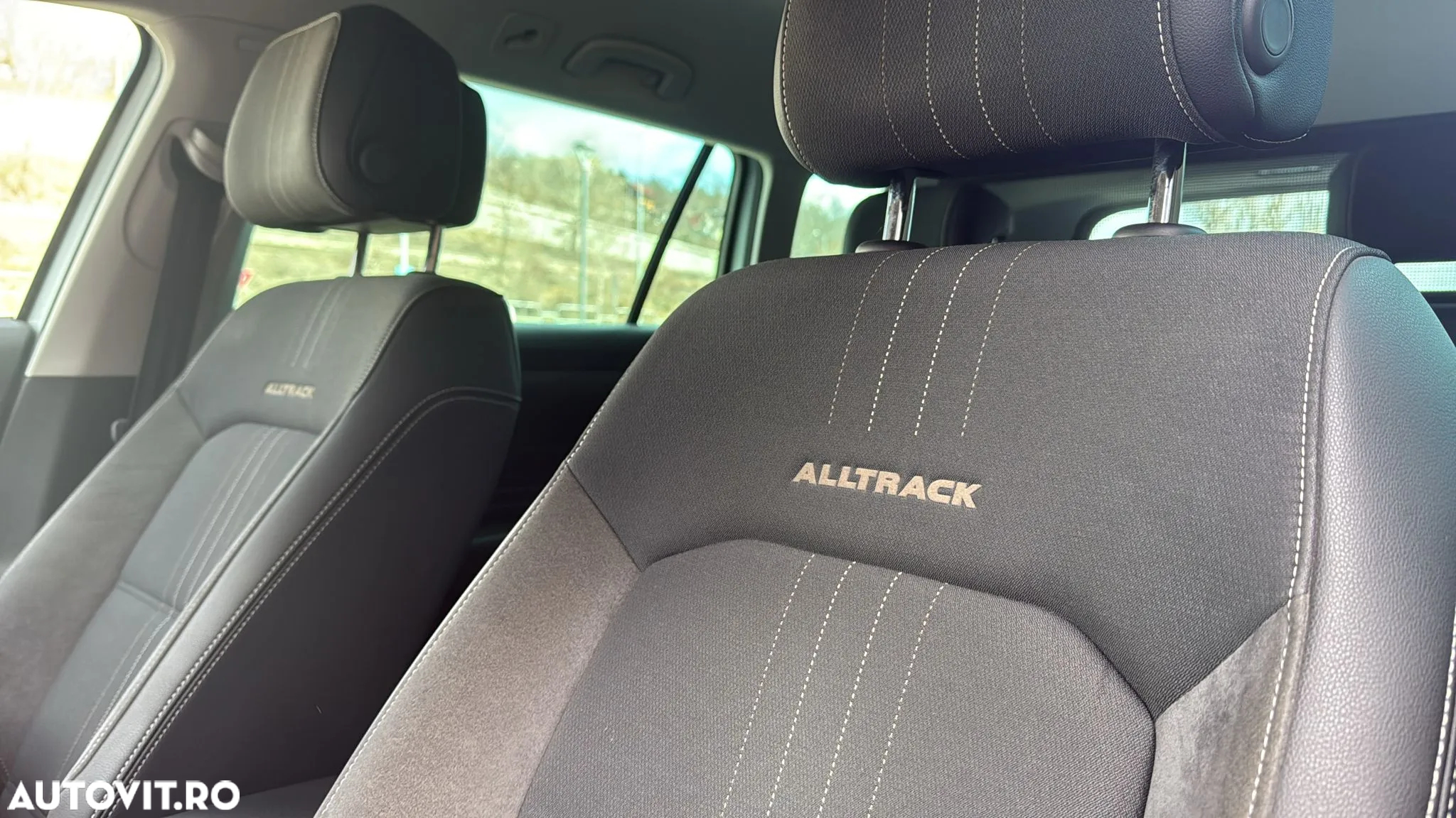 Volkswagen Passat Alltrack 2.0 TDI DSG 4Motion - 13
