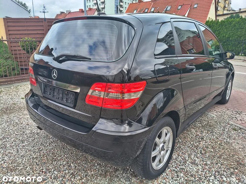 Mercedes-Benz Klasa B 150 - 11