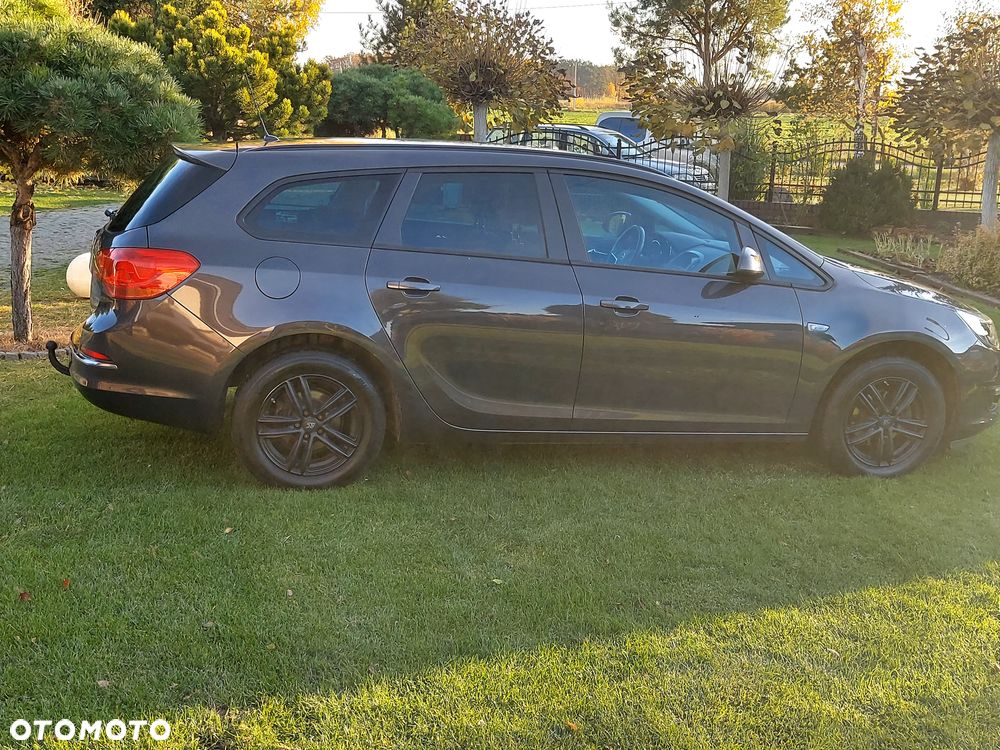 Opel Astra 1.4 Turbo Design Edition - 13