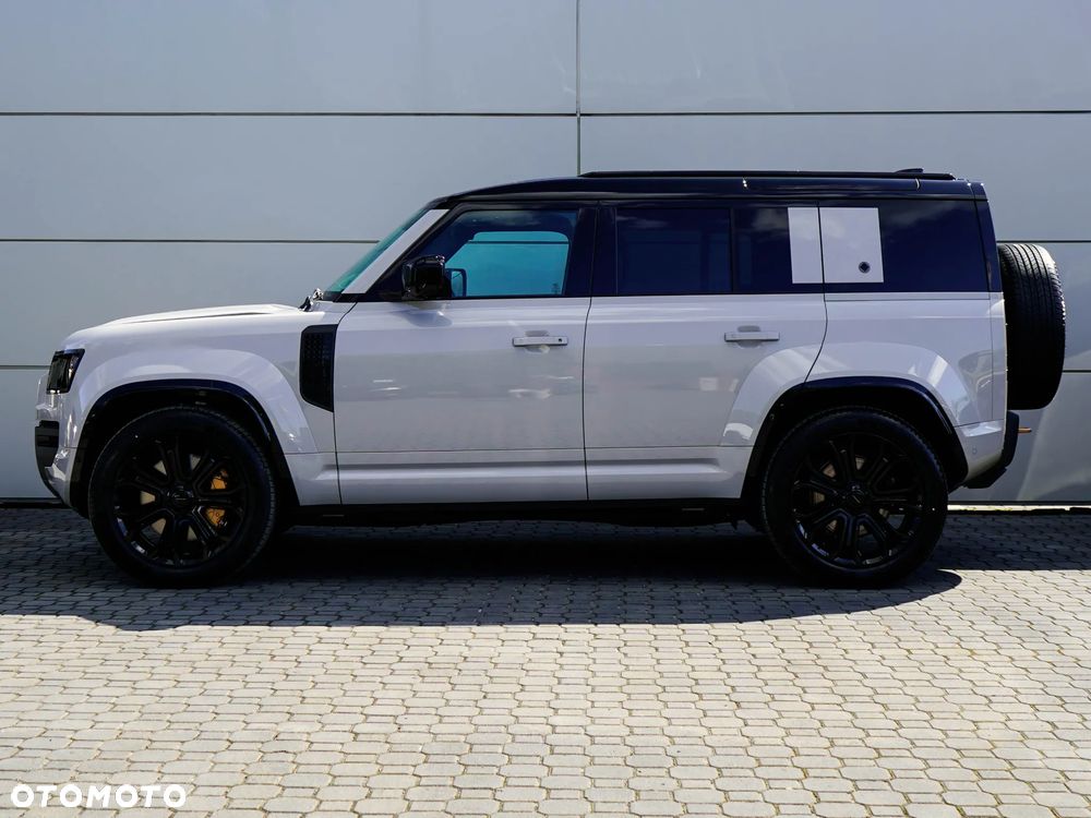 Land Rover Defender - 5