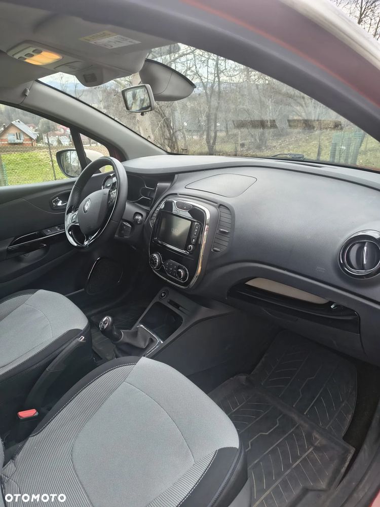 Renault Captur 1.5 dCi Energy Intens - 11