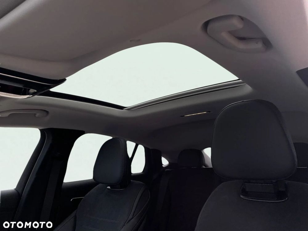 Mercedes-Benz GLC - 15