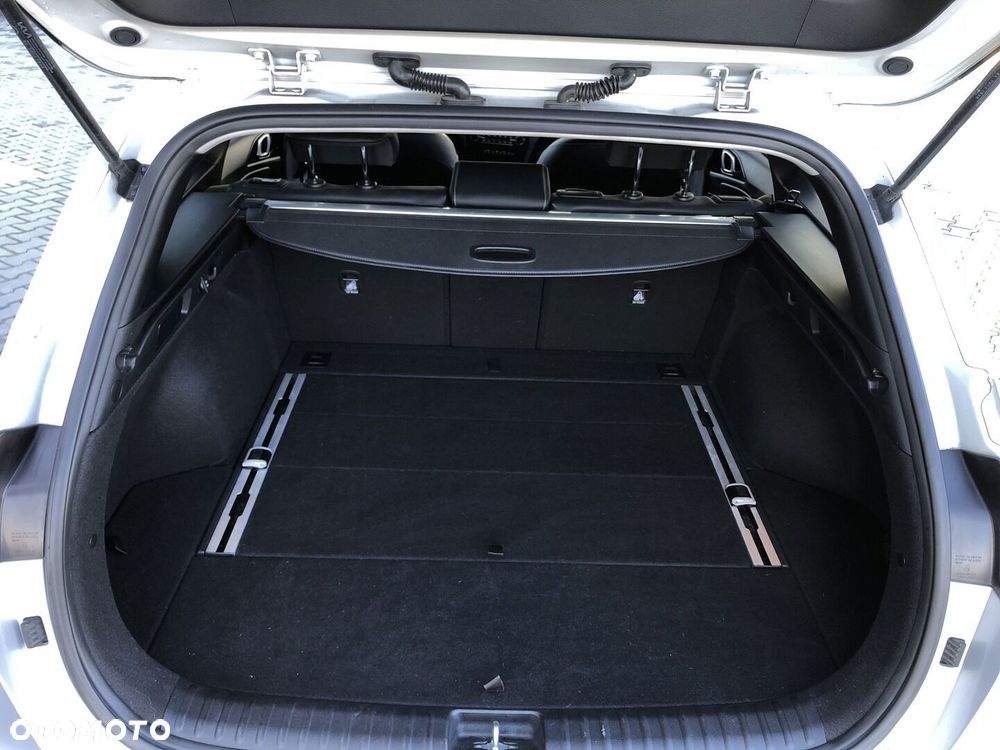 Kia Ceed 1.5 T-GDI L Business Line Plus DCT - 19