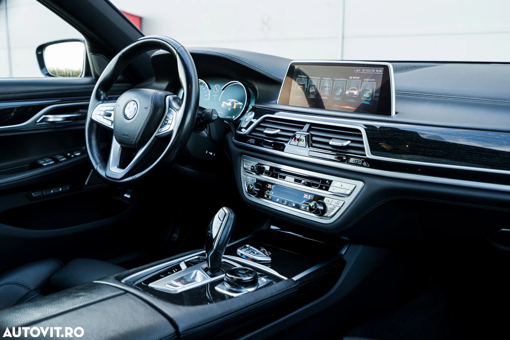 BMW Seria 7 740d xDrive - 4