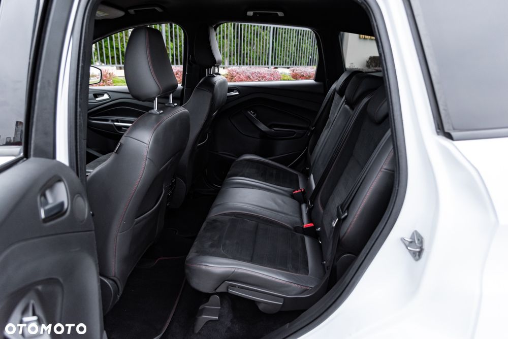Ford Kuga 2.0 TDCi 4x4 ST-Line - 20