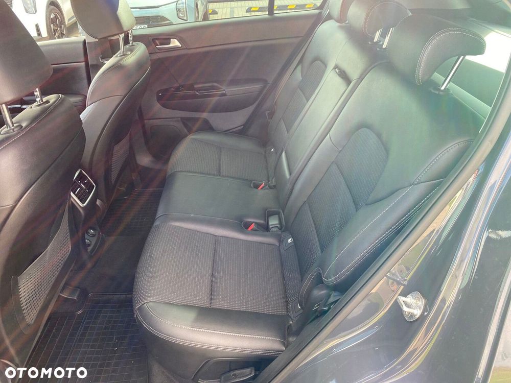 Kia Sportage - 13