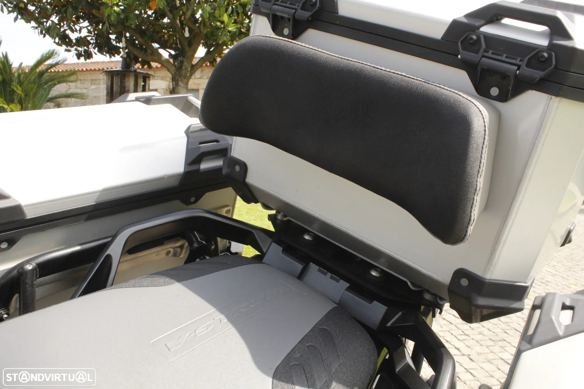 Suzuki DL V-Strom 1050 - 22