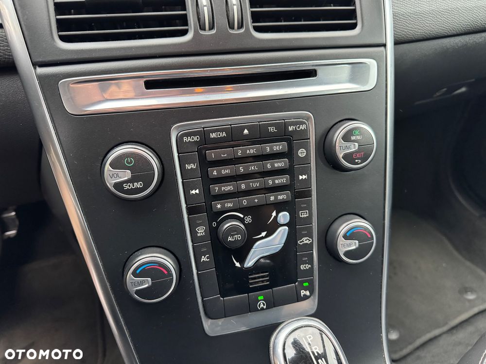 Volvo XC 60 D3 Drive-E Summum - 22