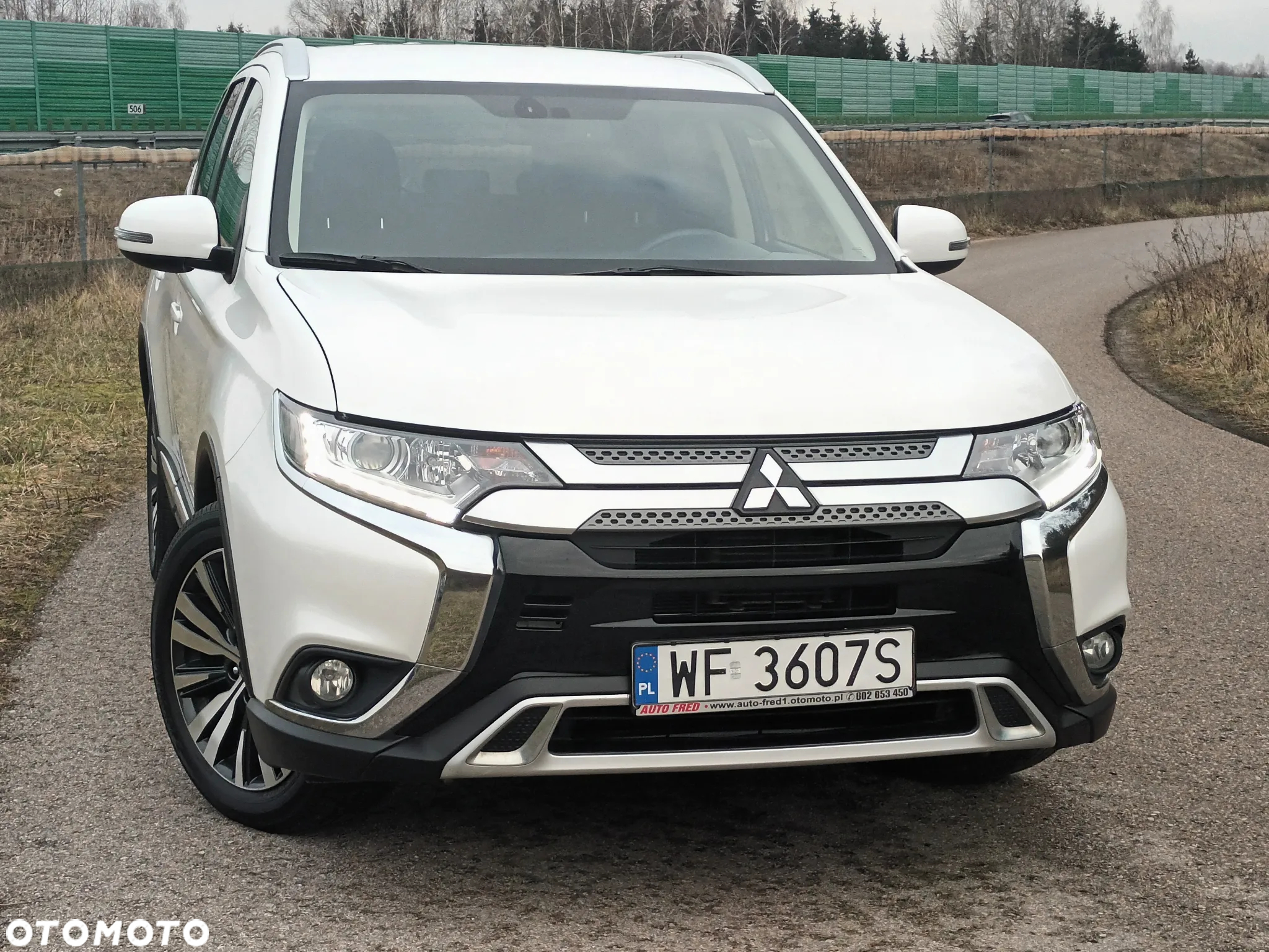 Mitsubishi Outlander 2.0 Intense Comfort 4WD CVT - 7