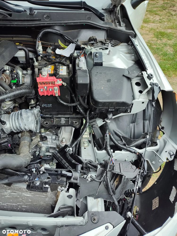 Mazda 2 SKYACTIV-G 90 Homura - 18