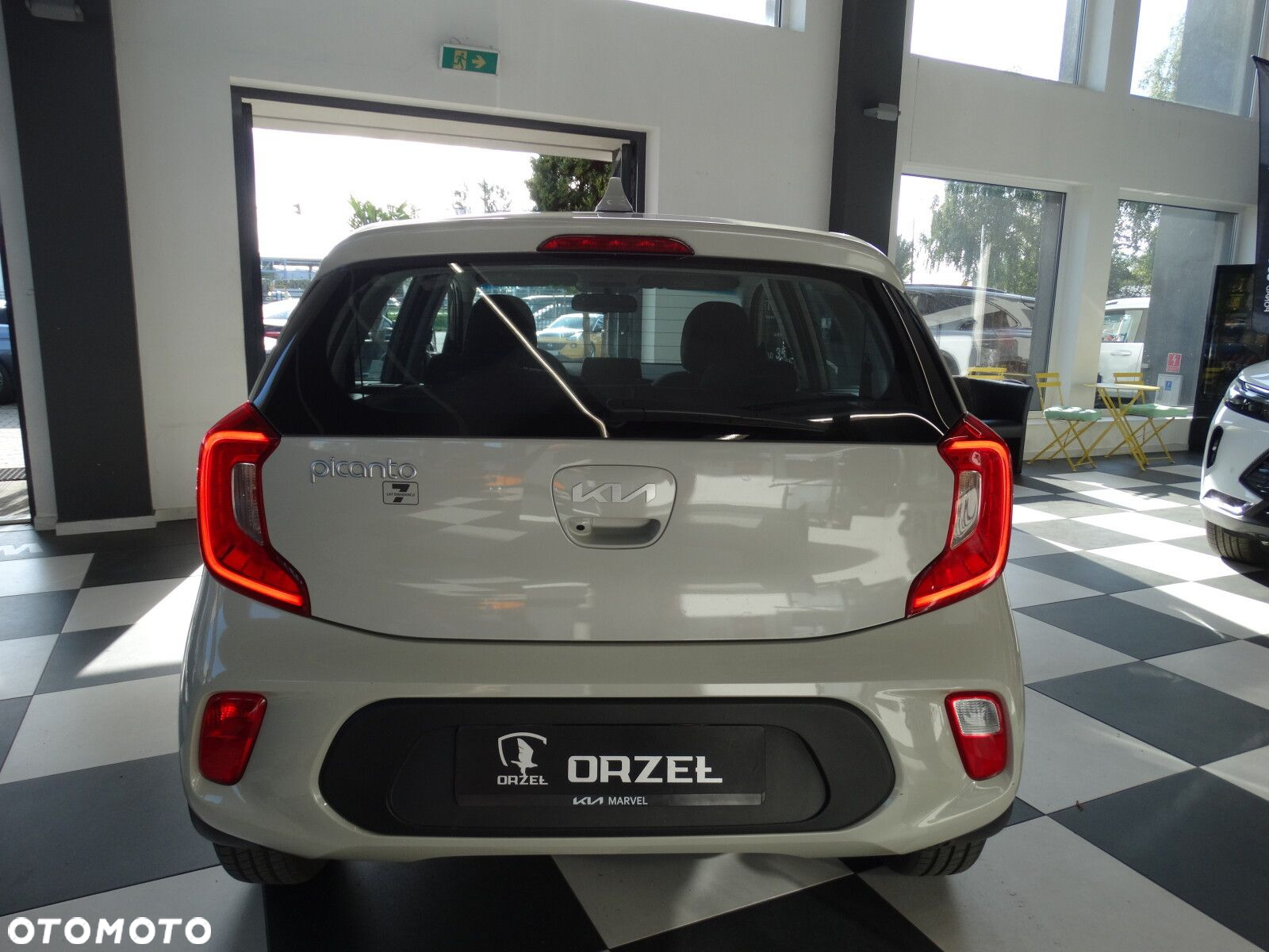 Kia Picanto - 6
