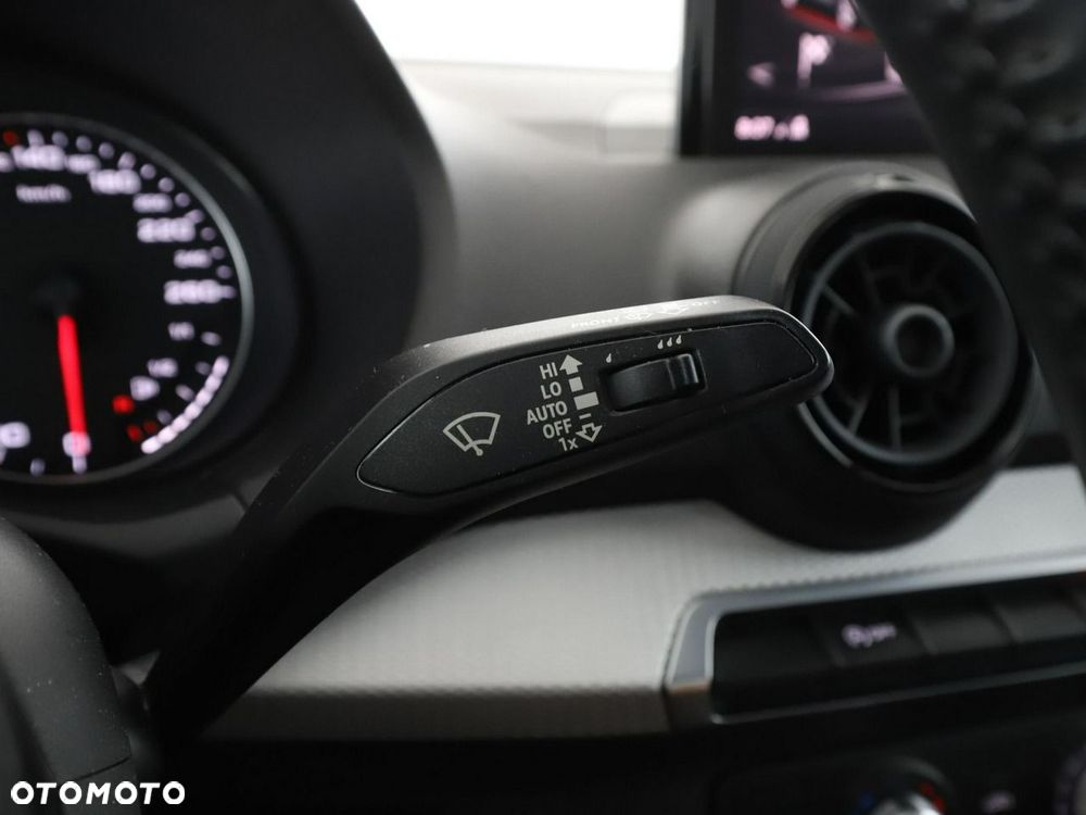 Audi Q2 2.0 TDI Quattro S tronic design - 30