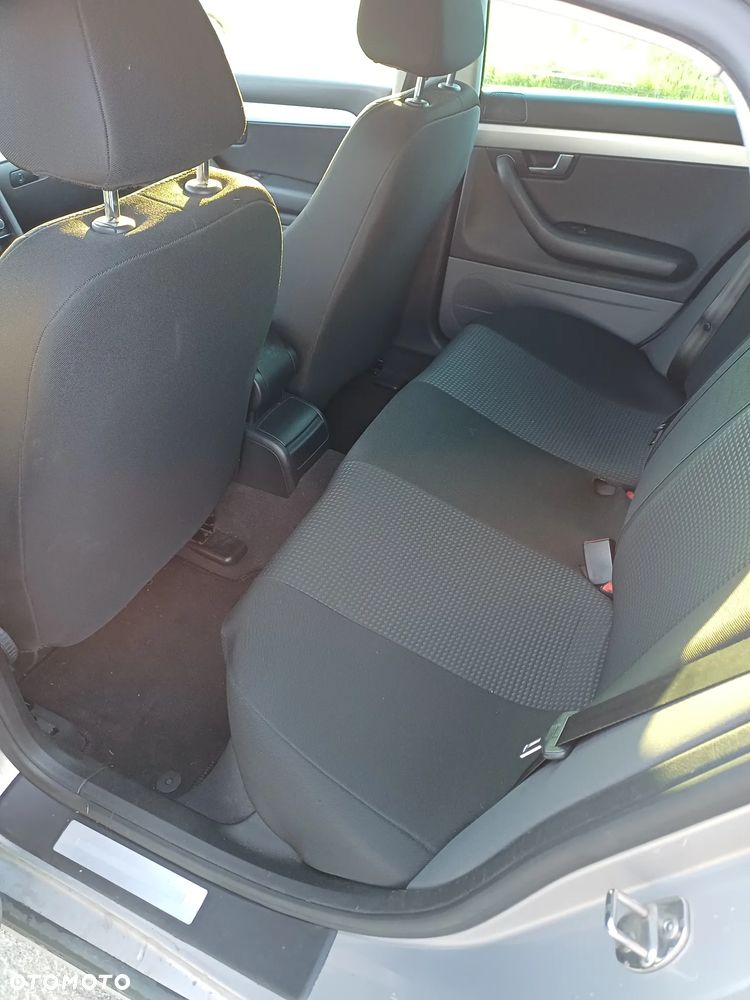 Seat Exeo 2.0 TDI DPF Style - 16