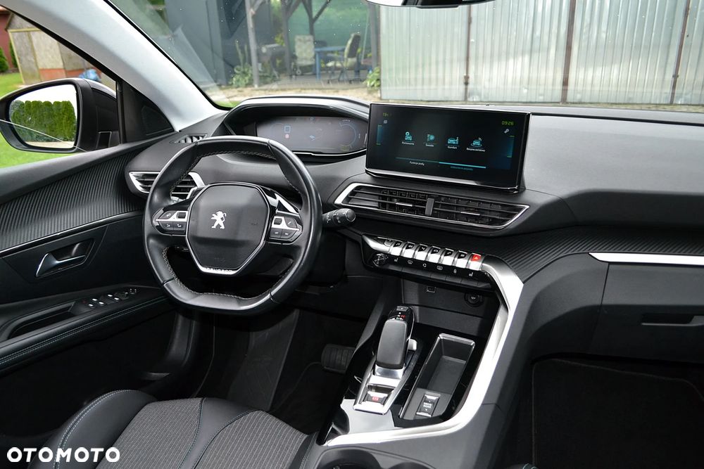 Peugeot 3008 1.6 PureTech Hybrid PHEV Allure Pack S&S EAT8 - 18