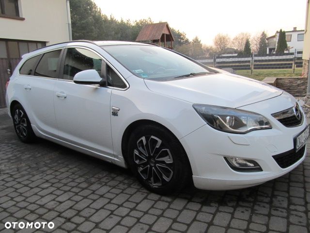 Opel Astra 1.4 T Cosmo - 6