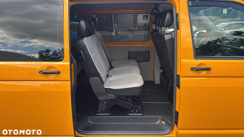 Volkswagen Transporter - 23