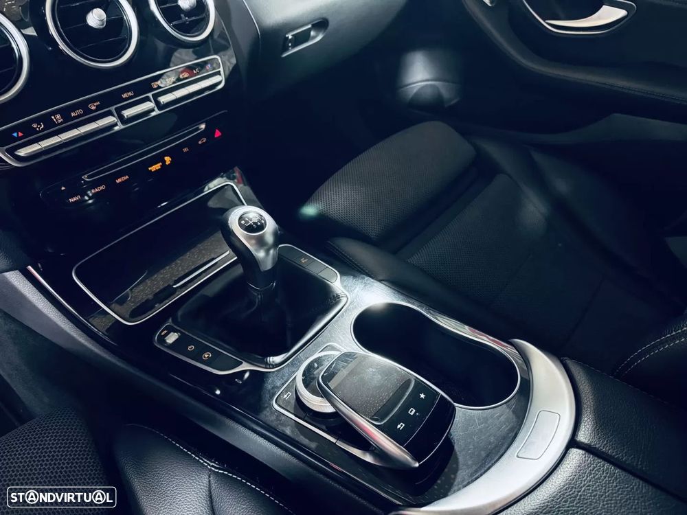 Mercedes-Benz C 200 d Avantgarde - 24