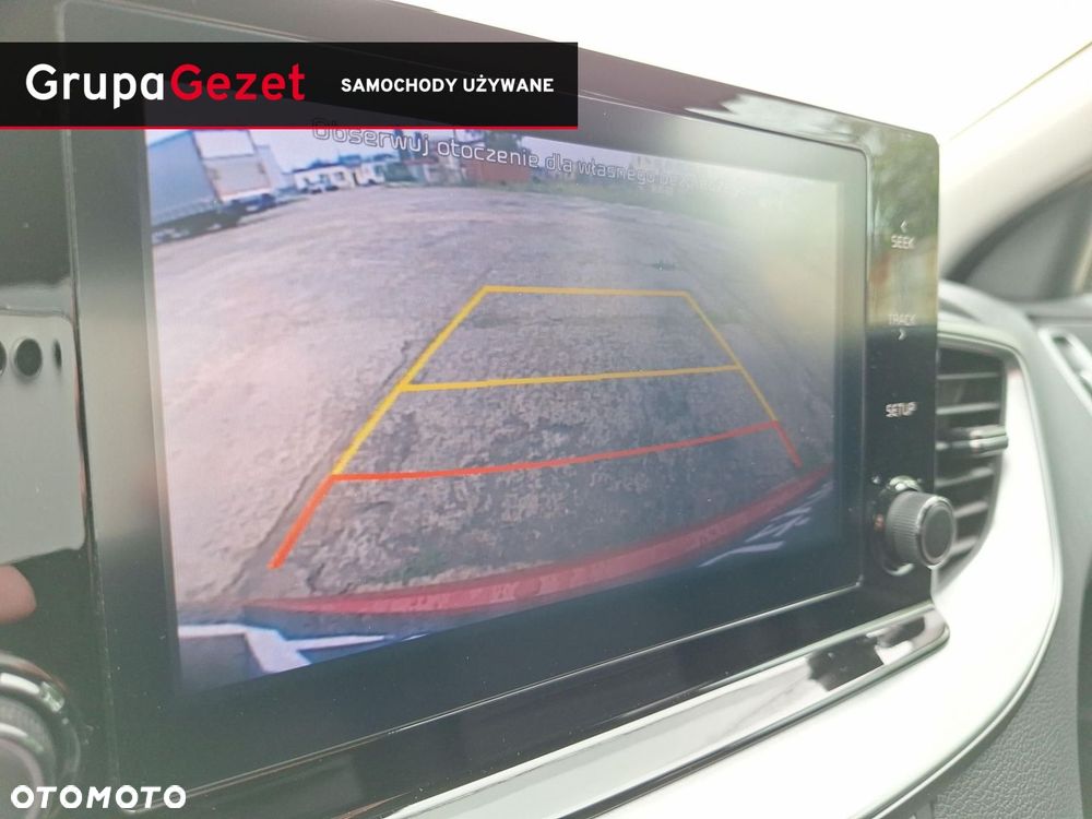 Kia XCeed 1.5 T-GDI M - 24