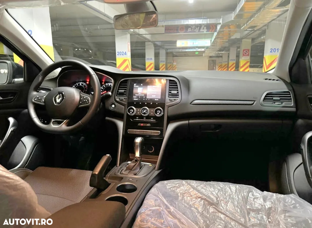 Renault Megane - 5