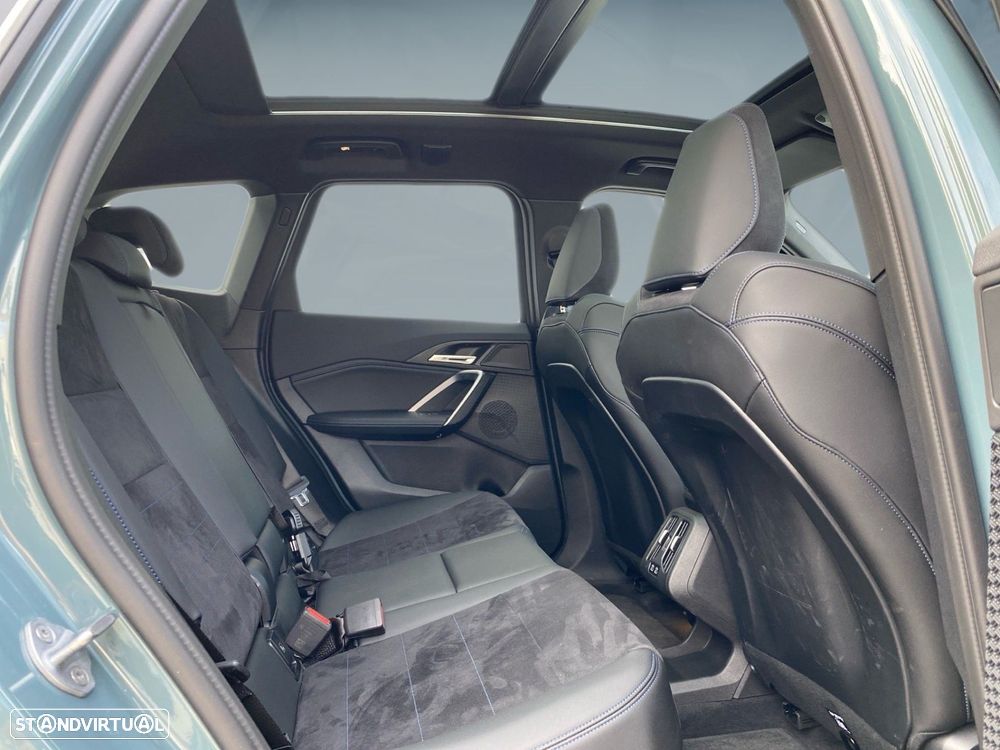 BMW iX1 eDrive20 Pack Desportivo M - 20