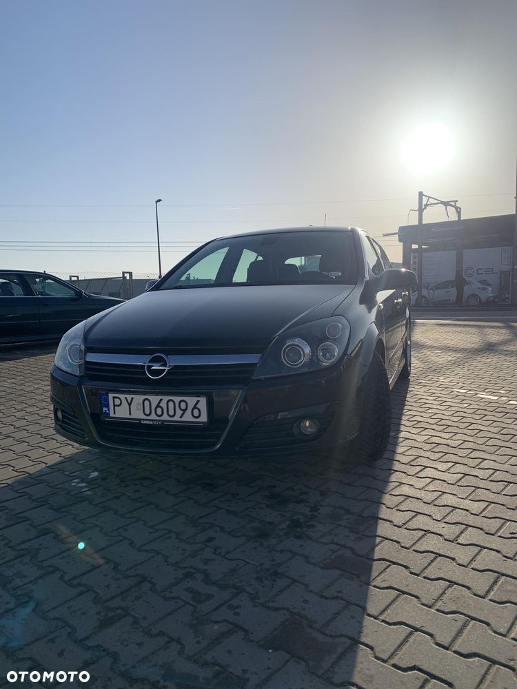 Opel Astra 2.0 Turbo Cosmo - 5