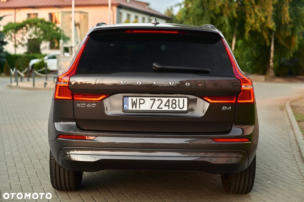 Volvo XC 60 B4 D Geartronic Momentum Pro - 9