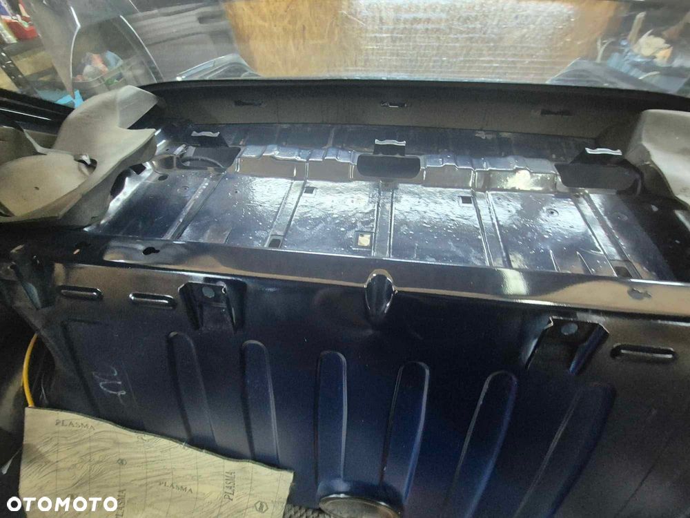 Mercedes-Benz W124 (1984-1993) - 30