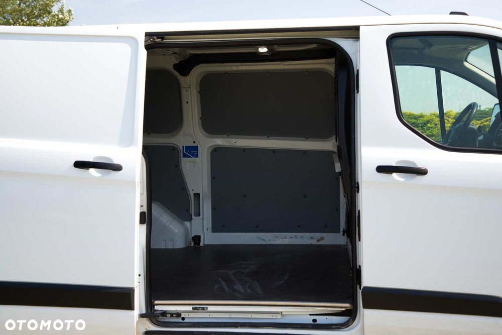 Ford Transit Custom L1H1 - 14