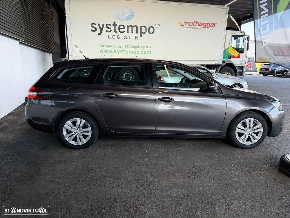 Peugeot 308 SW - 6