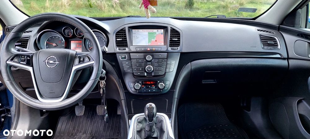 Opel Insignia - 24