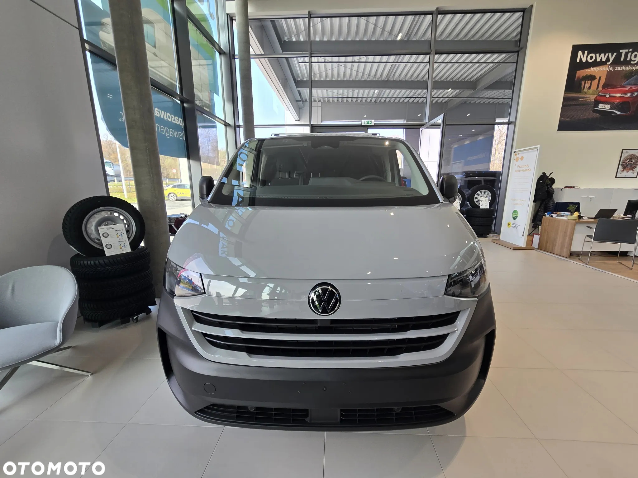 Volkswagen NOWY TRANSPORTER - 4