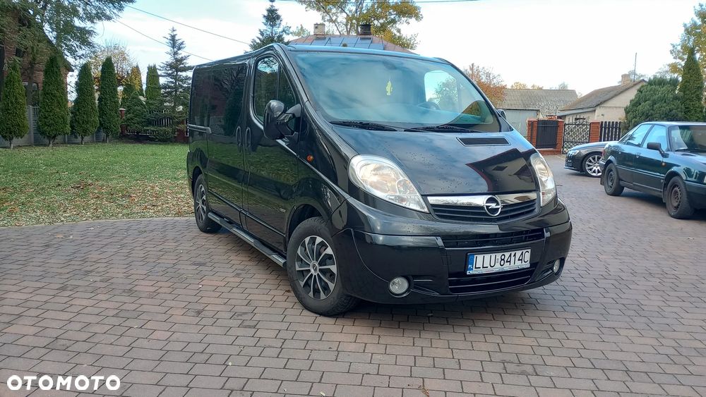 Opel Vivaro - 1