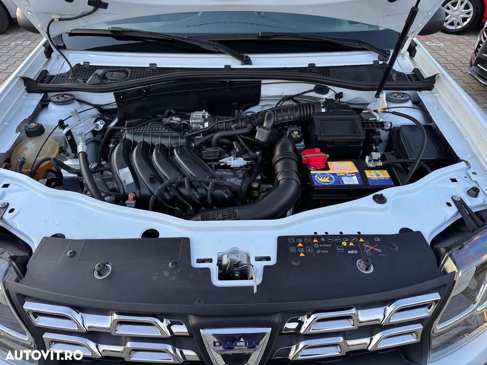 Dacia Duster 1.6 4x2 Laureate - 8