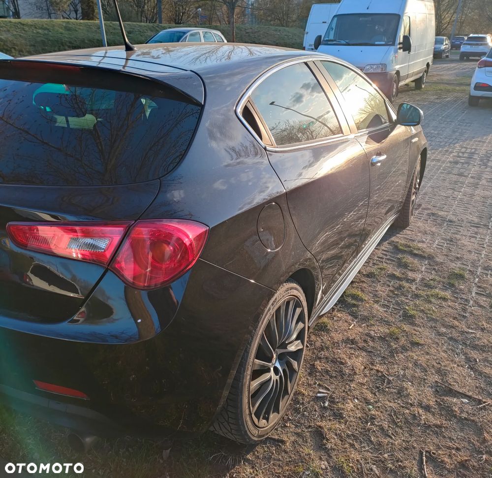 Alfa Romeo Giulietta - 16